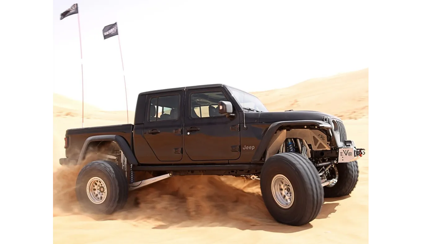 Massimo — Jeep Gladiator — Desert testing — side profile