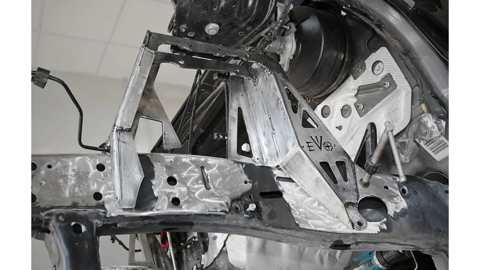 Massimo — Jeep Gladiator — EVO frame bracket — close up